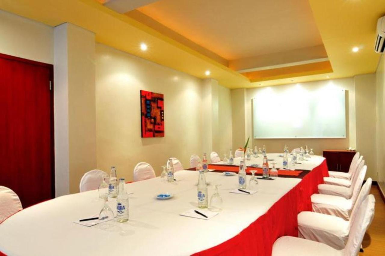 The Yani Hotel Bali Pesanggaran Exterior foto
