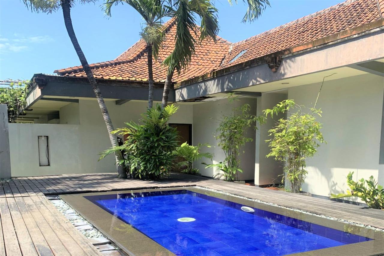 The Yani Hotel Bali Pesanggaran Exterior foto