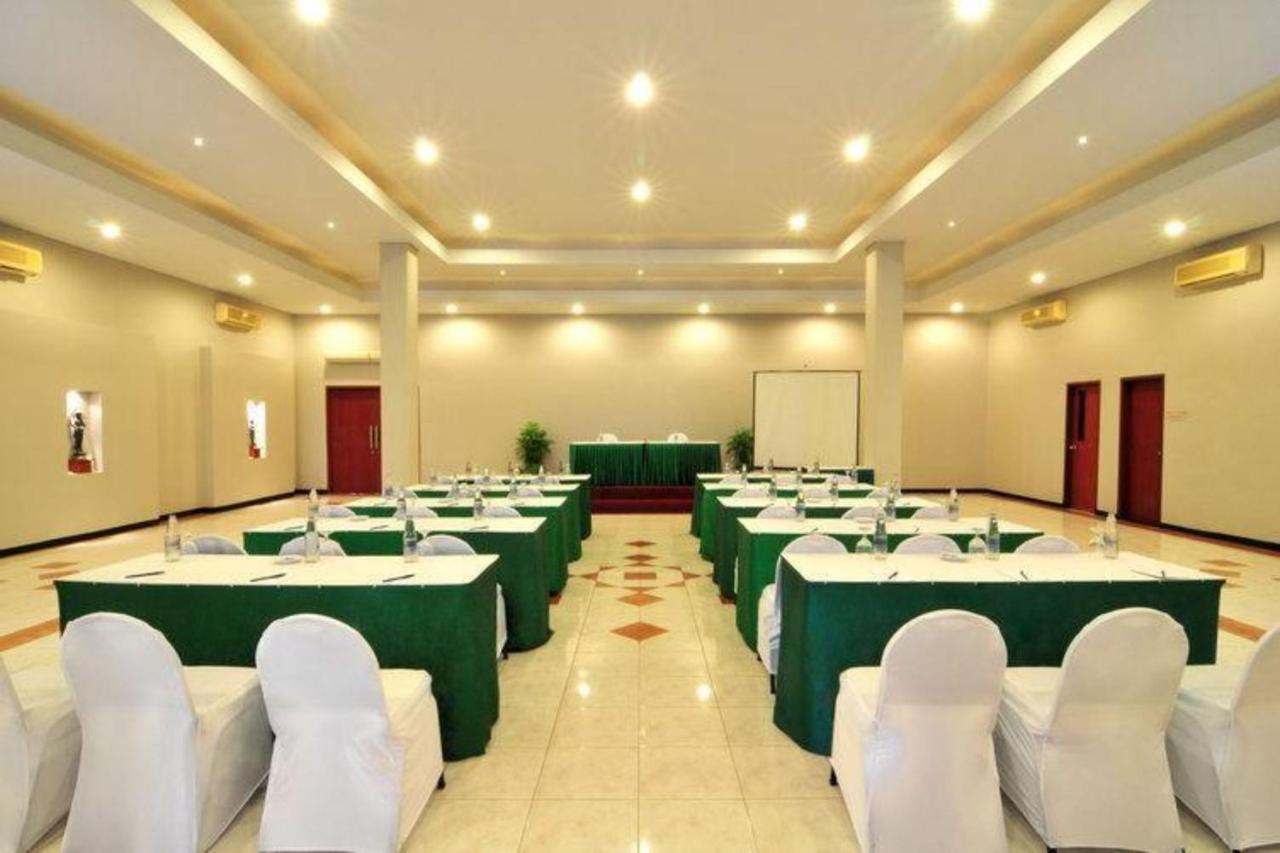 The Yani Hotel Bali Pesanggaran Exterior foto